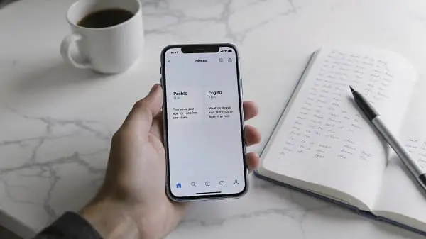 Best Pashto to English translation apps in 2025